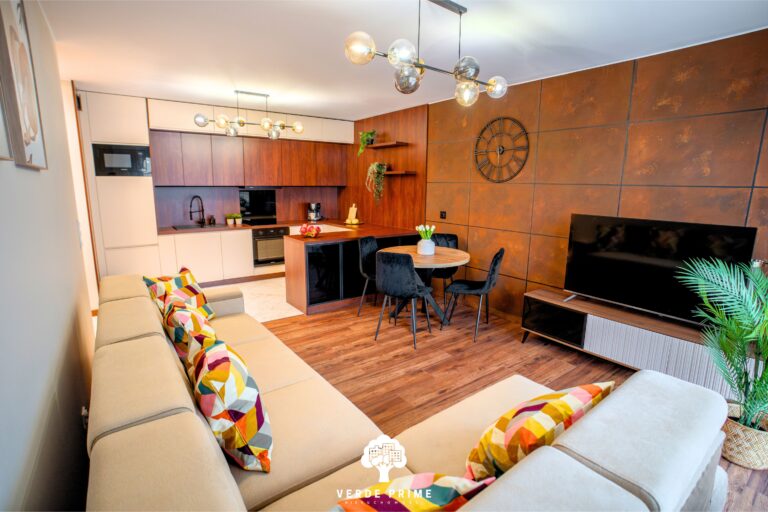 Apartament z Ogródkiem, spacerem nad morzem – 62m² funkcjonalnej przestrzeni - zdjęcie 1